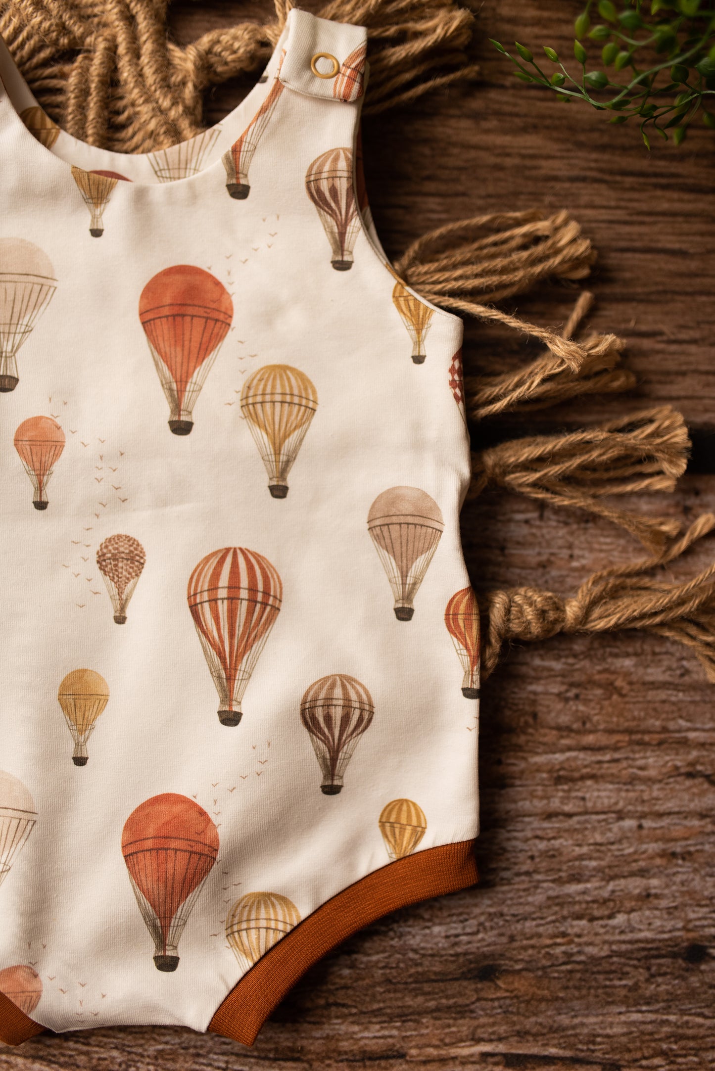 Vintage Balloons Bummie Romper